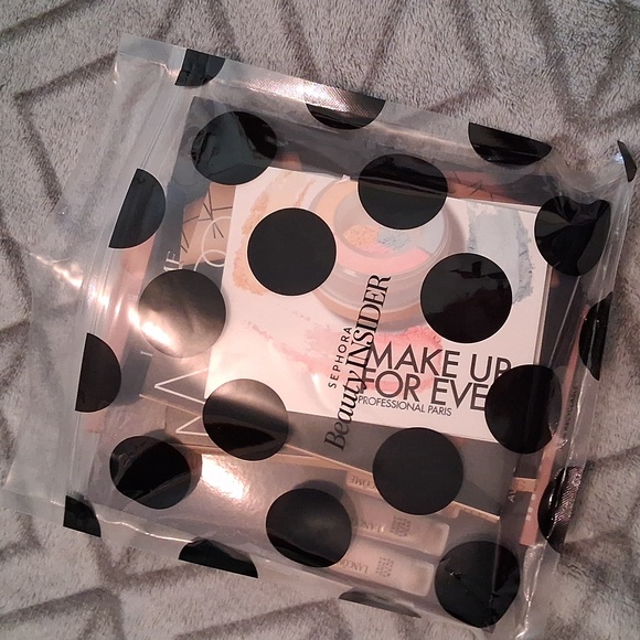 Foundation Sampler Set - Picture 8 of 8